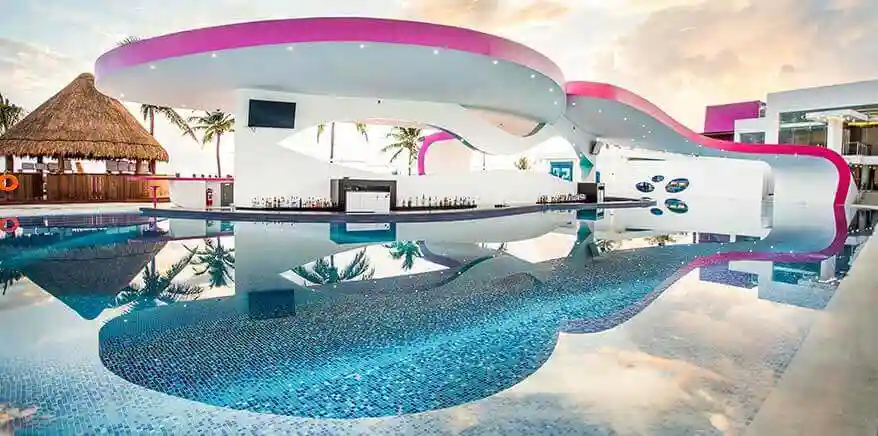 TEMPTATION CANCUN RESORT