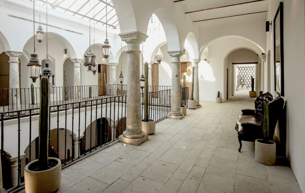 HOTEL SIN NOMBRE