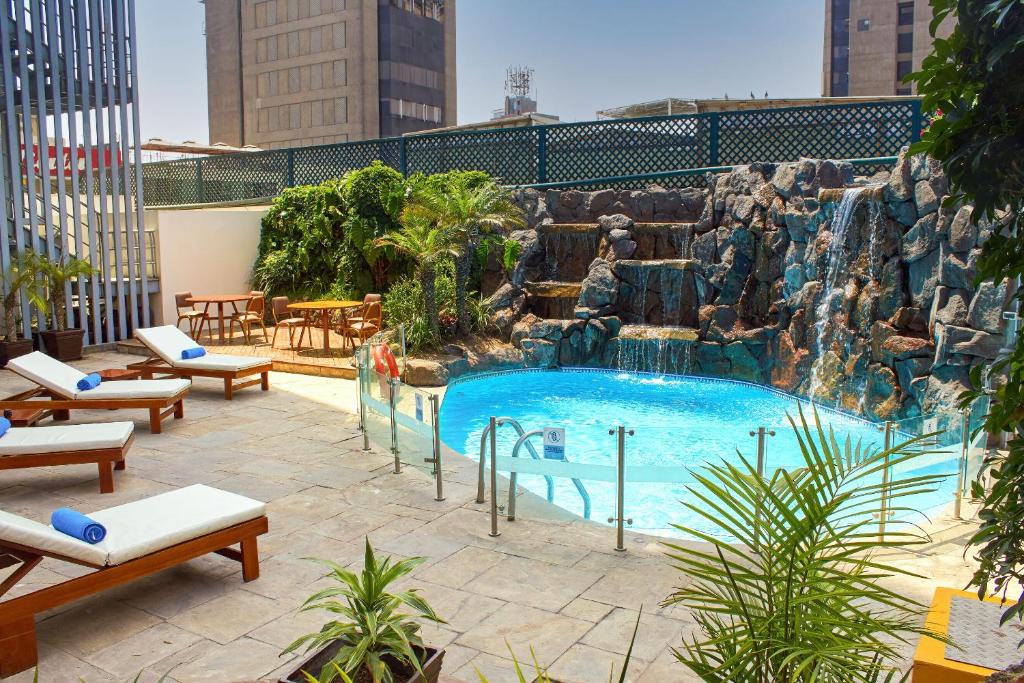 HOTEL ESTELAR MIRAFLORES