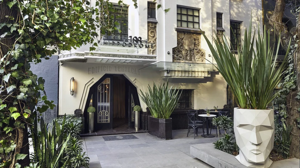 Hippodrome Hotel