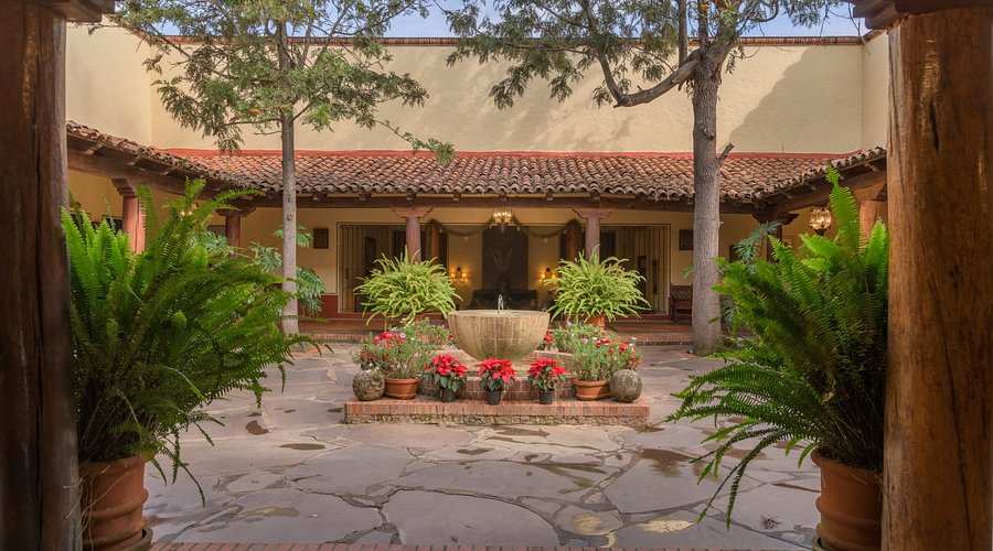 TAPALPA COUNTRY CLUB HOTEL